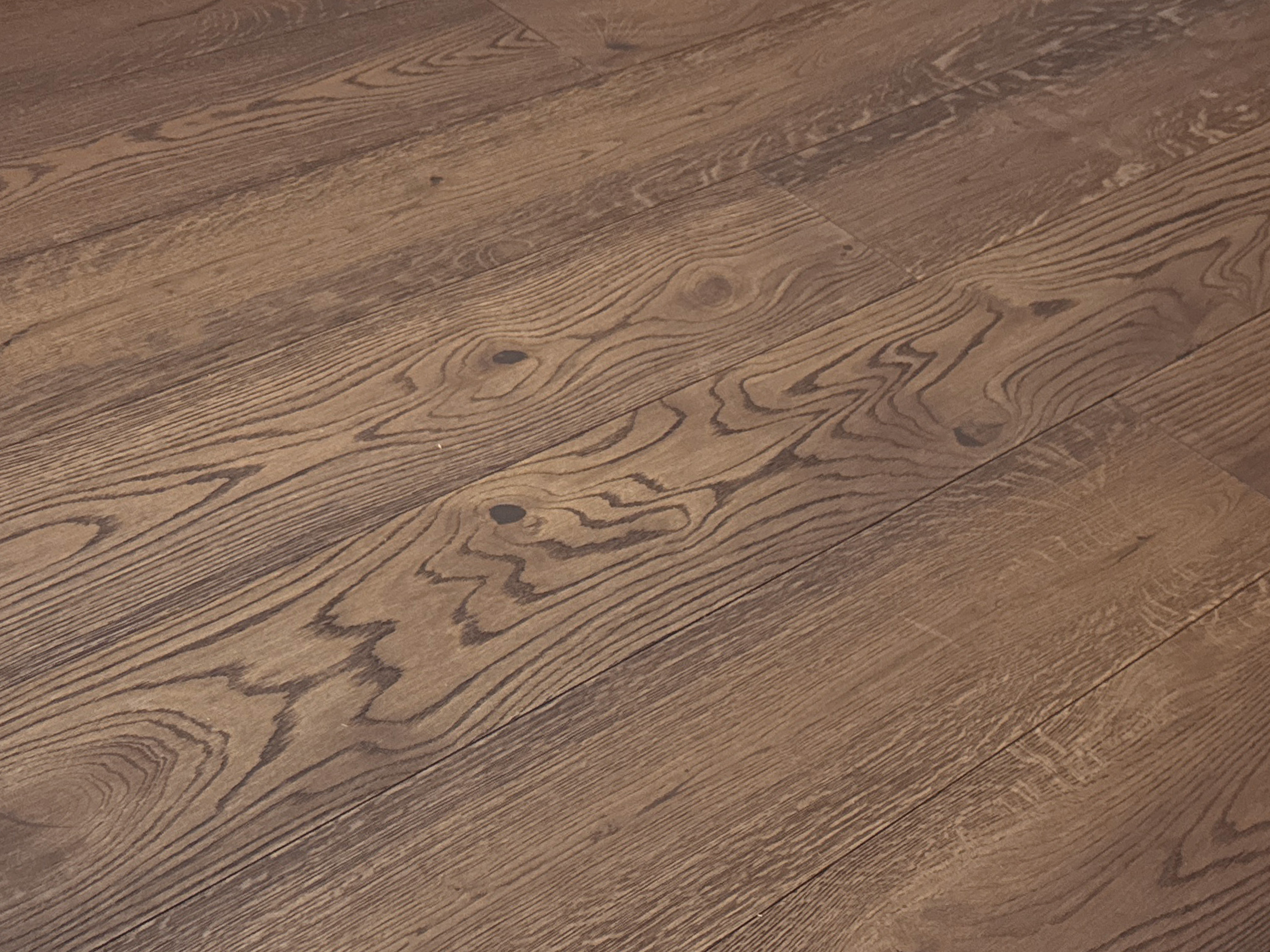 Parkettboden 3-Schicht Landhausdiele Eiche Rustikal Parkett gebürstet RUBIO R306 chocolat endgeölt