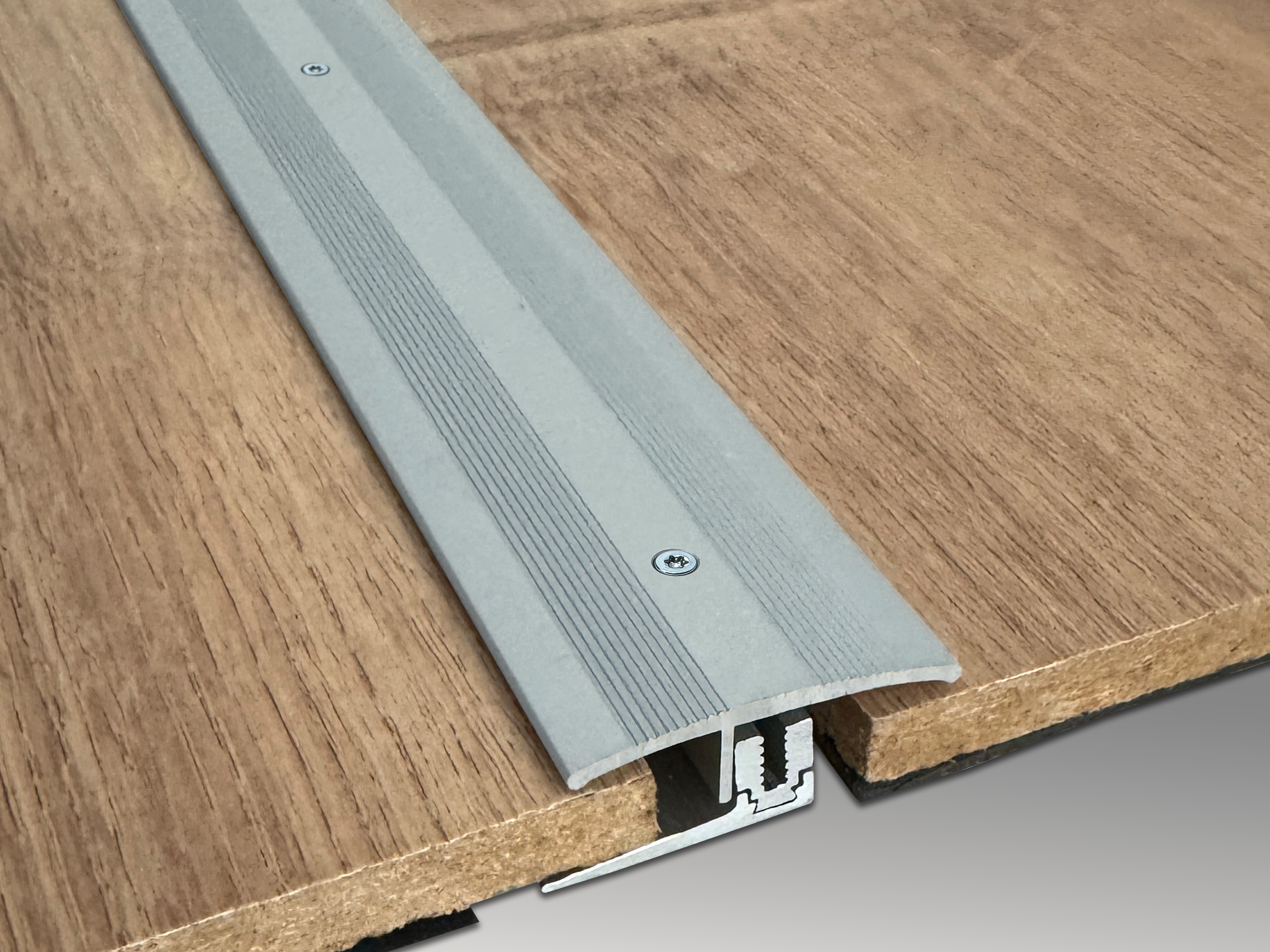 ufitec® TPL PROFI Flex Übergangsprofil / Höhenausgleich für Belagshöhen von 7-16 mm ufitec® TPL PROFI Flex Übergangsprofil / Höhenausgleich für Belagshöhen von 7-16 mm