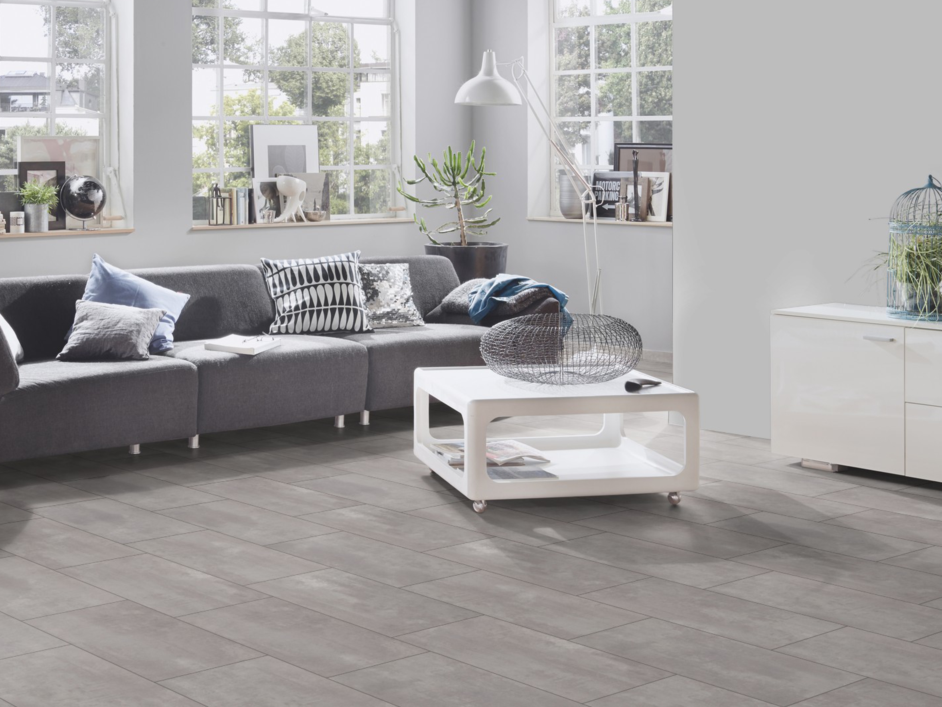 Laminatboden KronoOriginal® Atlantic 8 - Pearl Grey Oxide 4375 - 8 mm - MO.RE! Moisture resistant Laminatboden KronoOriginal® Atlantic 8 - Pearl Grey Oxide 4375 - 8 mm - MO.RE! Moisture resistant