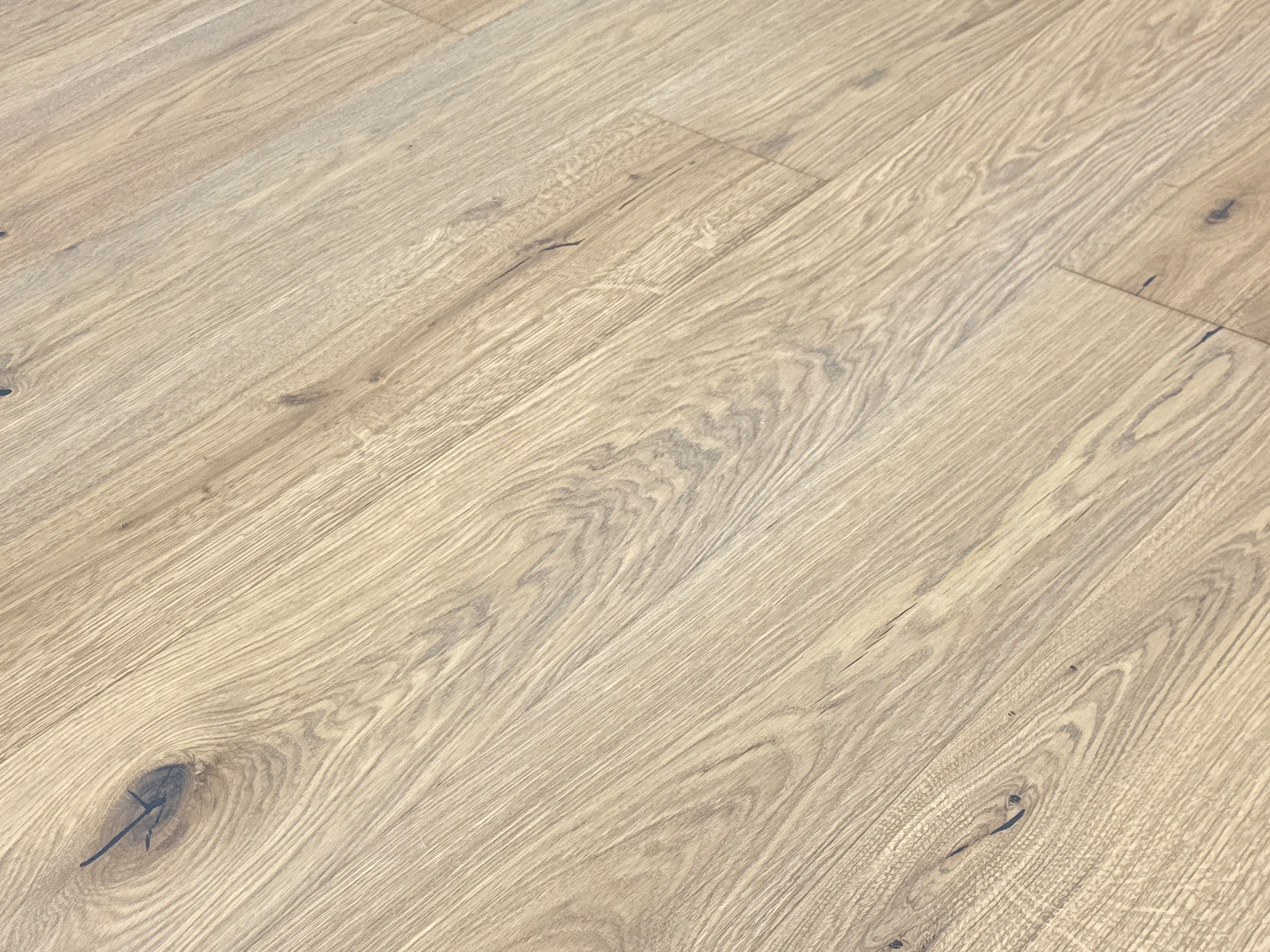 Parkettboden 3-Schicht Landhausdiele Eiche Rustikal Parkett gebürstet RUBIO R326a Smoke 5% endgeölt