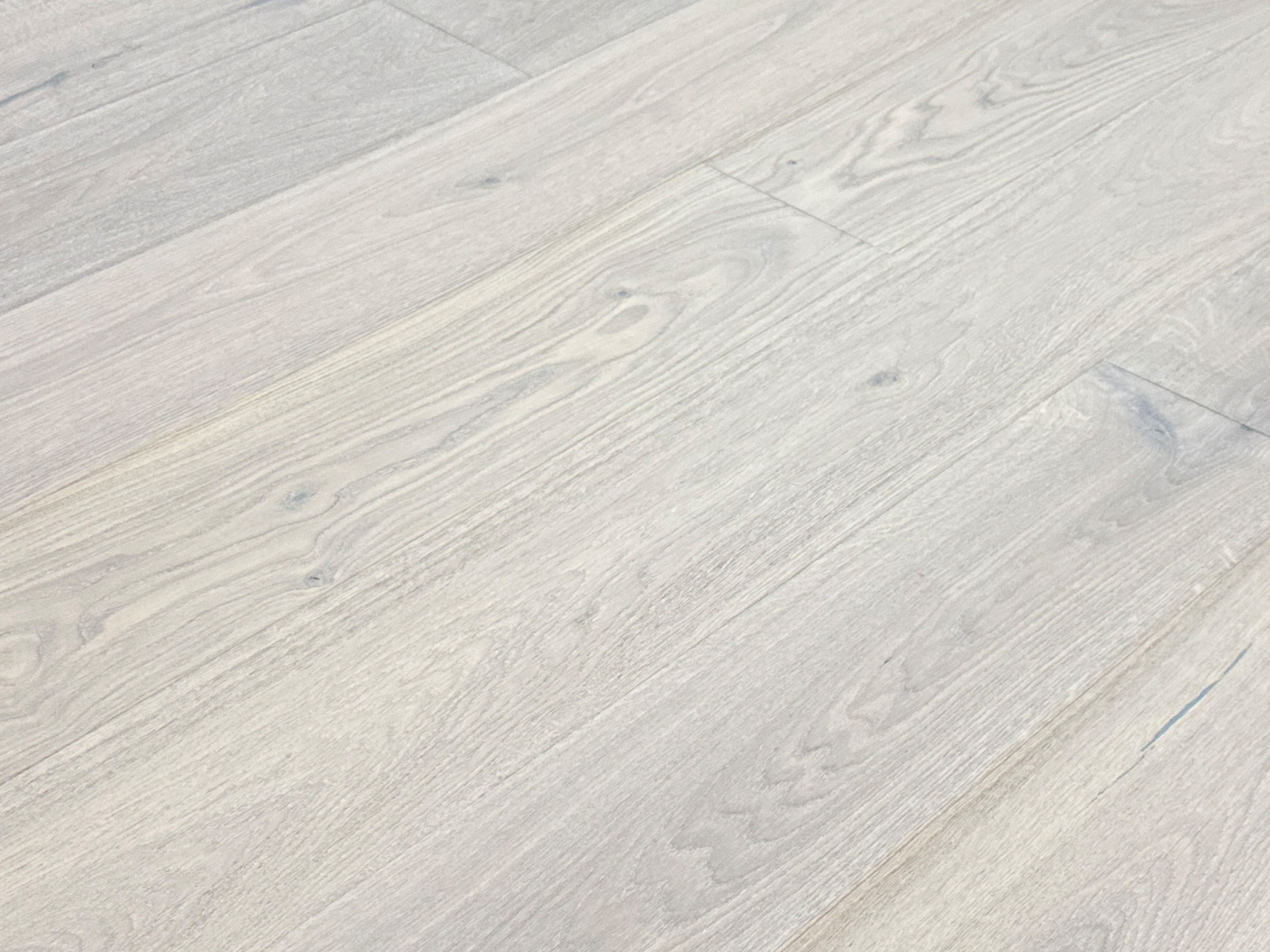 Parkettboden 3-Schicht Landhausdiele Eiche Rustikal Parkett gebürstet RUBIO R331 weiß endgeölt