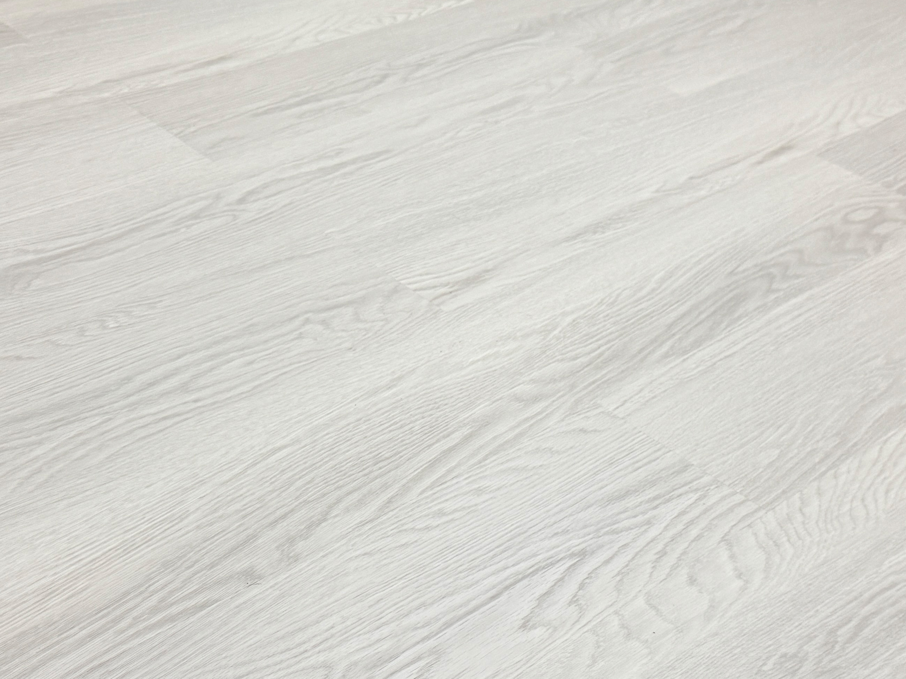 Klick Vinylboden Silent SPC Contemporary Oak Bright inkl. Kork Trittschalldämmung und Synchronoberfläche 5,2 mm