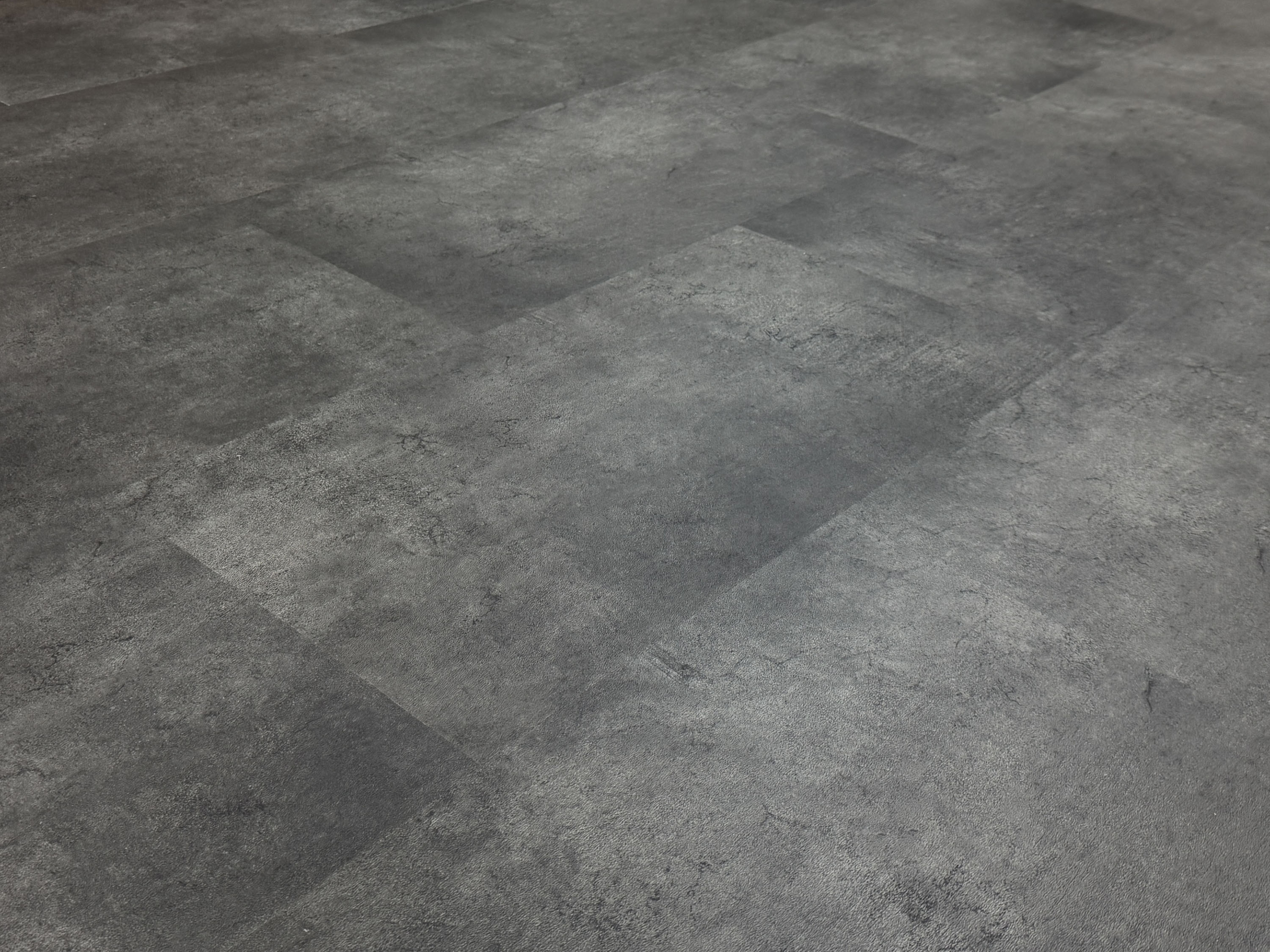 TRECOR® SPC/ RIGID Klick Vinylboden Fliesendekor - Stone Dark mit V- Fuge 4.2 mm TRECOR® SPC/ RIGID Klick Vinylboden Fliesendekor - Stone Dark mit V- Fuge 4.2 mm