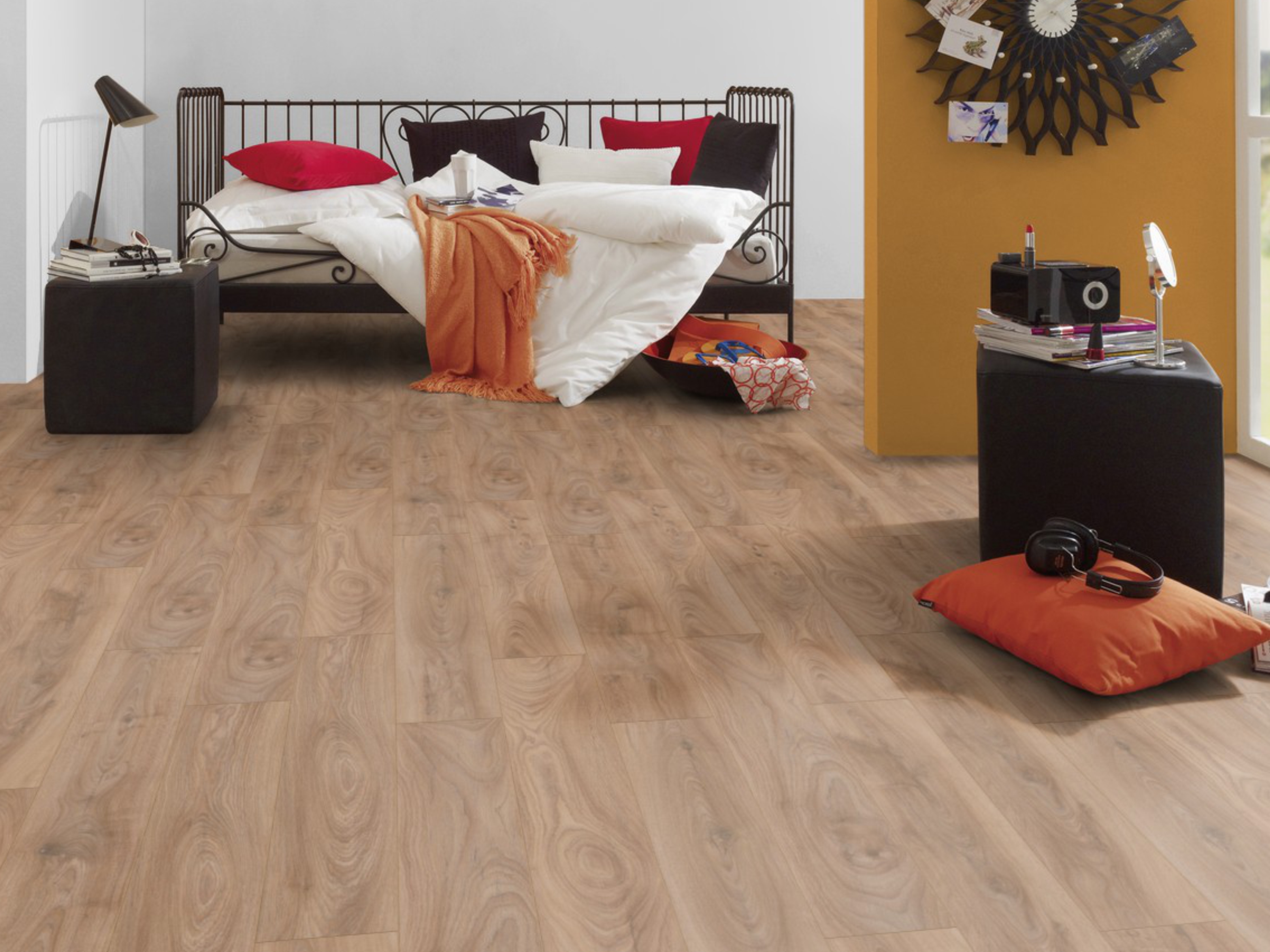 Historic Oak 5947 Landhausdiele Laminat mit Fase Atlantic 10 - mit MO.RE KronoOriginal Historic Oak 5947 Landhausdiele Laminat mit Fase Atlantic 10 - mit MO.RE KronoOriginal