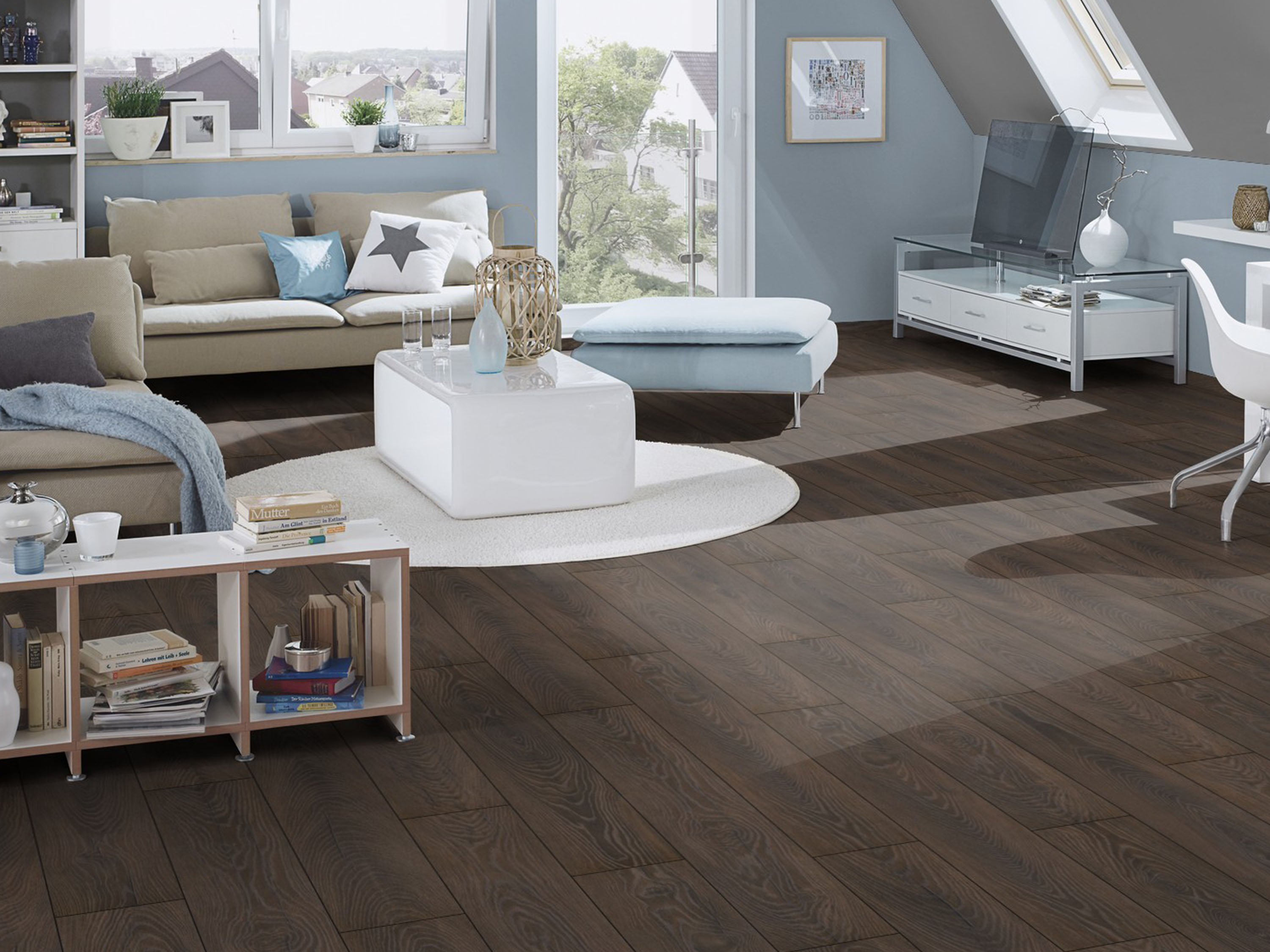 Espresso Carpenter Oak K479 Landhausdiele Laminat mit Fase Atlantic 10 - mit MO.RE KronoOriginal Espresso Carpenter Oak K479 Landhausdiele Laminat mit Fase Atlantic 10 - mit MO.RE KronoOriginal