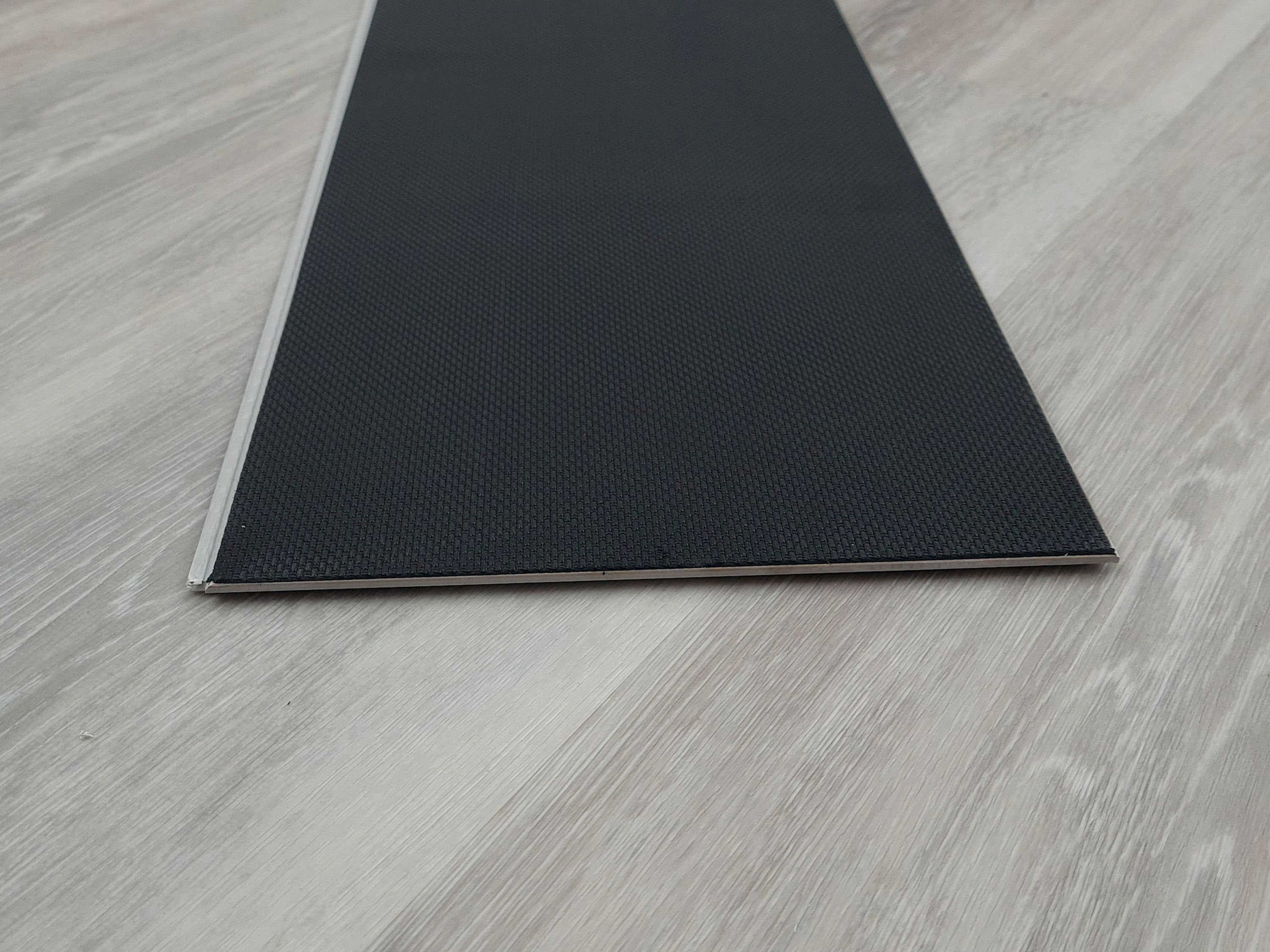 TRECOR® Klick Vinylboden Eiche Premium Silber XXL Landhausdiele 6,5 mm Stark mit integrierter Trittschallunterlage